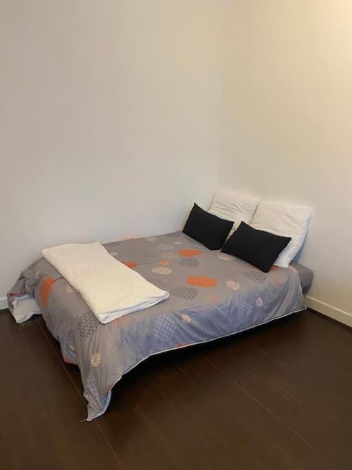 Apartment Studio, 10 Minutes D'orly / 20 Minutes De Paris
